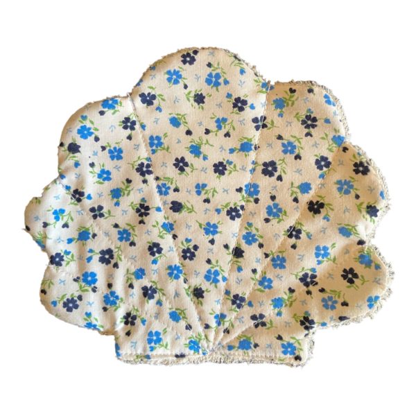 Lingettes douces coquillage petites fleurs bleues