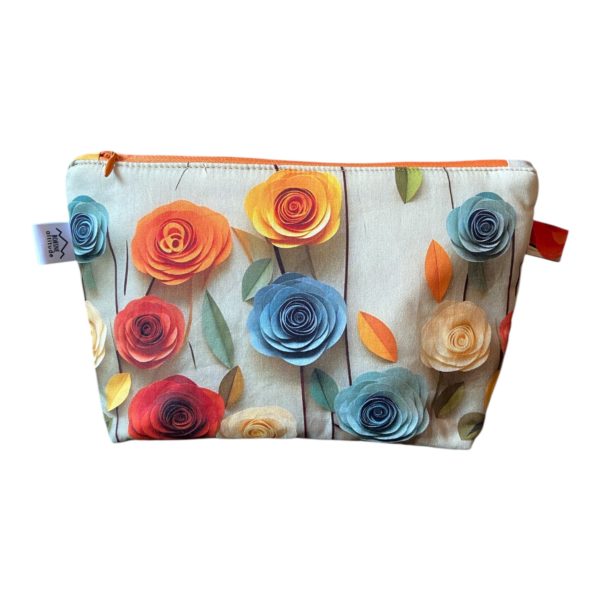 Trousse haute fleurs 3D